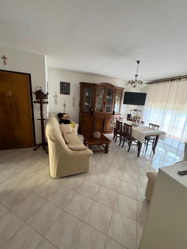 Ferienwohnung Bellissima Stanza Con Parcheggio Gratuito Cinquale Exterior foto